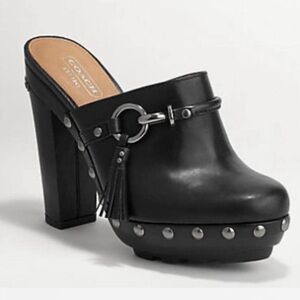 Coach vintage! Sasha Vachetta Black Mules (US 6)